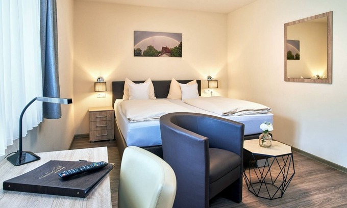 Neustadt an der Donau Appartement | Superior room Lugausturm (21sqm) with air conditioning