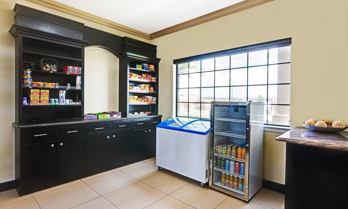 North San Antonio - SAT Hôtel | SureStay Plus by Best Western San Antonio Airport