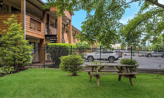 Woodbury Hôtel | SureStay Plus by Best Western Woodbury Inn