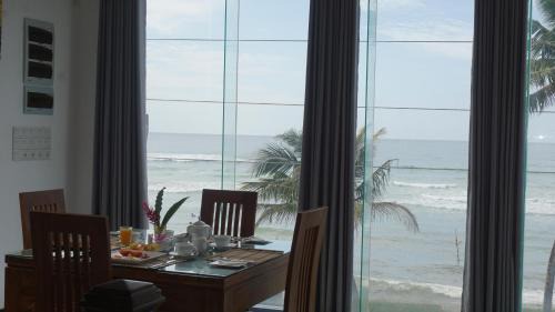 Kathaluwa Maison | Surf View Resort