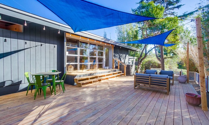 Olde Carlsbad Maison | SurfersCarlsbad Gem-Yard pour les chiens