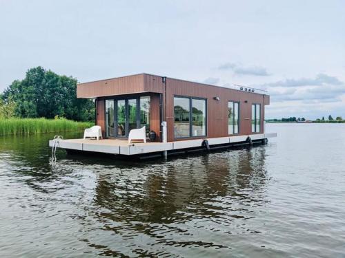 Oud Ade Location De Bateaux | Surla Houseboat "Walvis" Kagerplassen