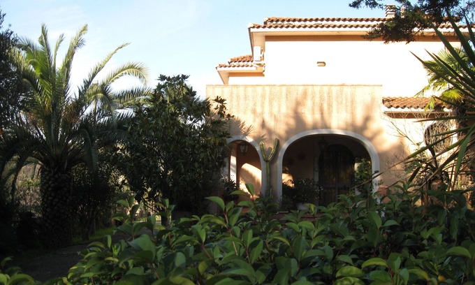 Torchiara Villa | Immergé dans la verdure, grand jardin, la mer a atteint en peu de temps.