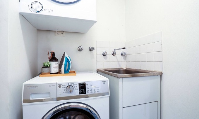 Redfern Appartement | Surry Hills l Two Bedroom l Pet Friendly