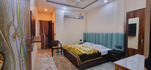 Haraiya Hôtel | Surya Palace