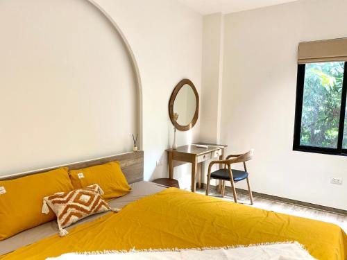 Truc Bach Maison | Sushi House Ba Dinh alley38 Hang Bun homestay