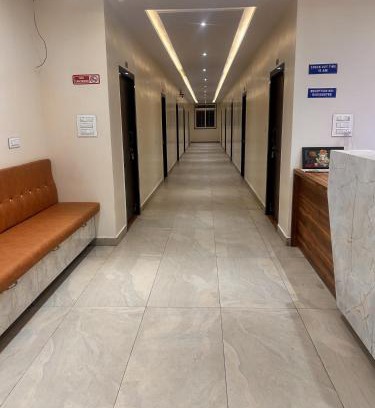 Farooq Nagar Hôtel | SV Banquets And Luxury Rooms