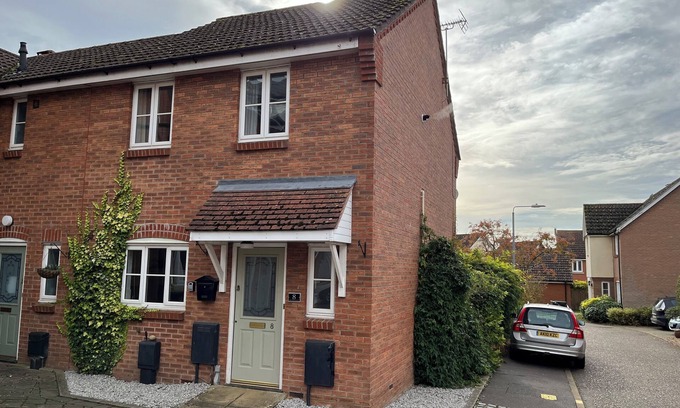 Swaffham Maison | Swaffham 3 bed house in quiet location private enclosed rear garden