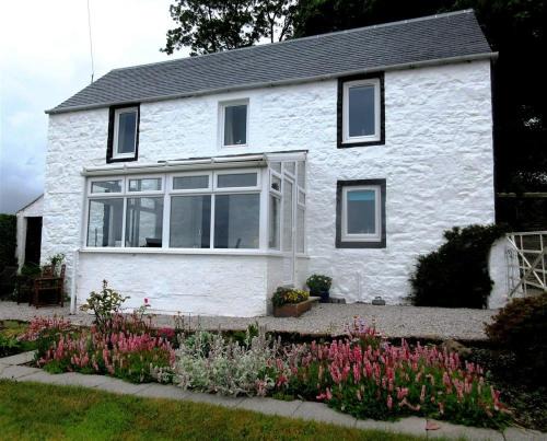 Dalbeattie Maison | Swallow Cottage