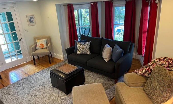 Swampscott Appartement | Swampscott! Walk Dtwn and beach