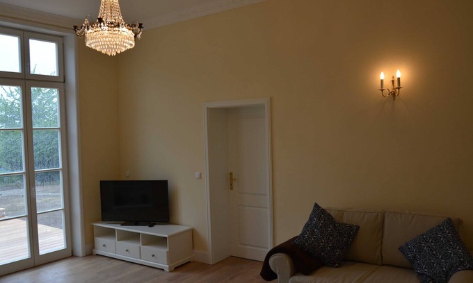 Hof Redentin Appartement | Lac des cygnes - Redentin Manor