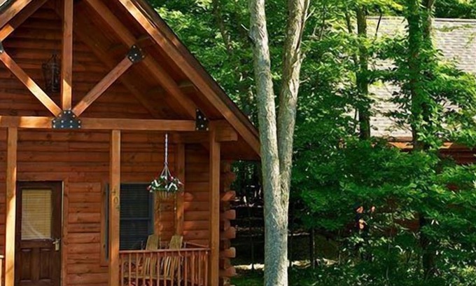 Tyner Station Balnéaire | Swan Lake Resort