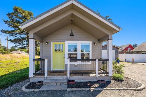 Seaview Maison | Sweet Seaview Home Near Beach and Trailhead!