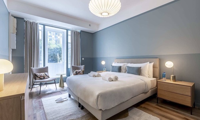 Vivienne Appartement | Sweett | Opera A - Deux Chambres Appartement, Couchages 6