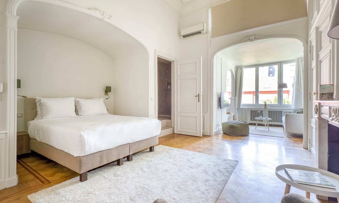 Upper Town Appartement | Sweett | Studio with Garden View C-11
