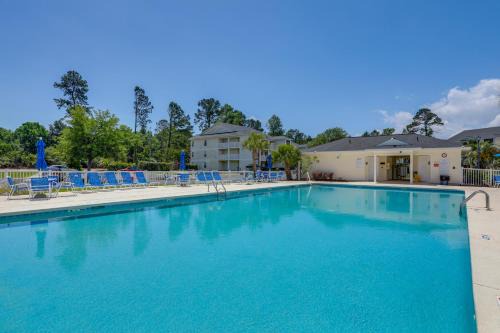 Carolina Forest Appartement | Swim, Golf and Relax Resort Condo in Myrtle Beach!