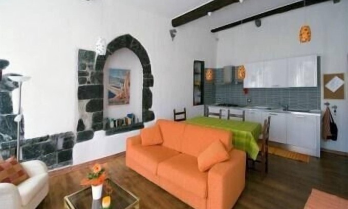 Levanto Appartement | Amusez-vous au bord de la mer et en randonnée! Au centre et à seulement 100m de la mer