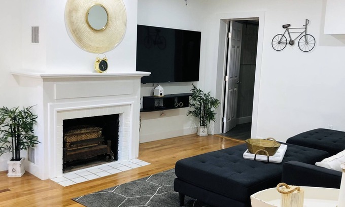 Delray Beach Cottage | Swinton Beach Cottage w/ free parking Unit B