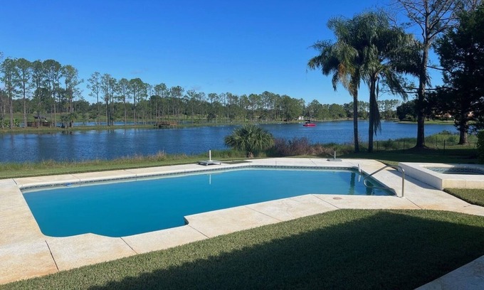 Clermont Villa | SWISS 24 - Lac Stephanie