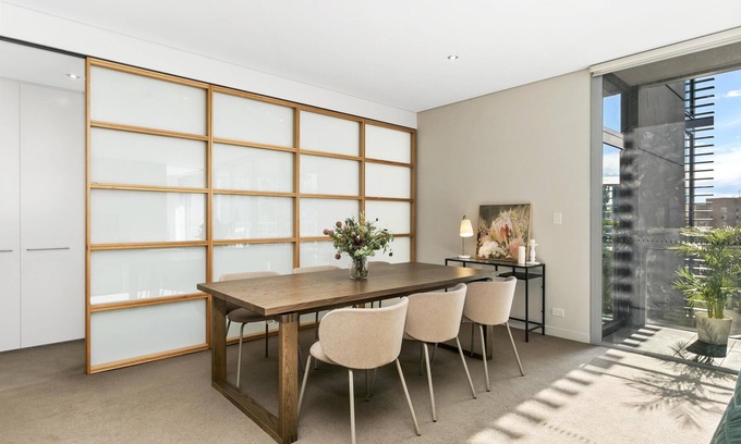 Sydney Appartement | Sydney- SX339 Sussex Street - Approx. $1300-$1750 per/week CBD Chinese Gardens Views In Modern Two Bedroom Apartment