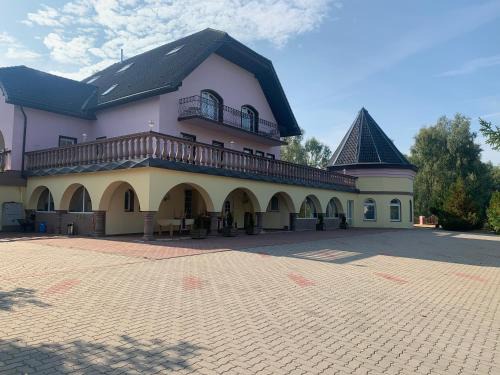 Miastko Maison | Szlachecki Dwór