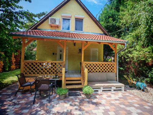 Velence Maison | TóPart Vendégház Velence