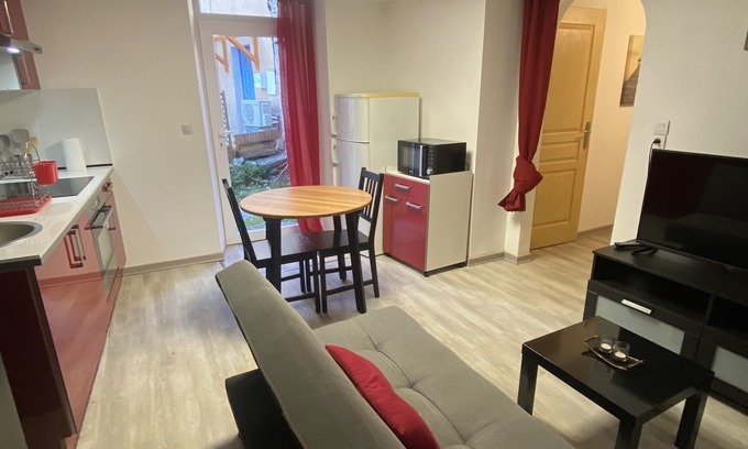 Tallard Maison | T1 Bis Tallard Quiet Street