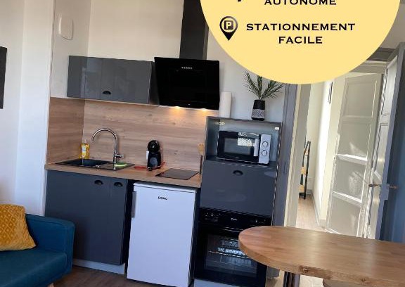 Bourges Appartement | T2 4 pers face gare SNCF Appart Hotel le Cygne 5