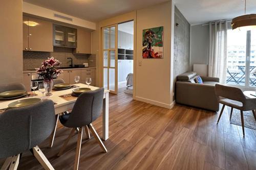 12th Arrondissement Appartement | T2 balcon 3 mn à pied métro8 et T3