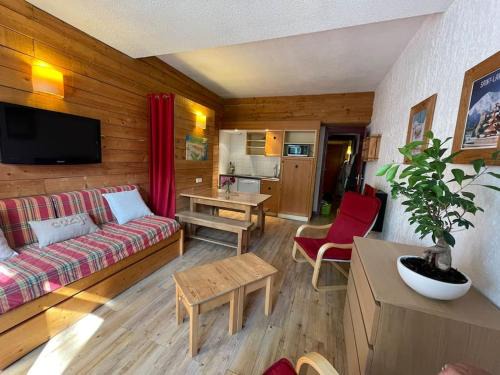 Saint-Lary-Soulan Appartement | T2 classé 3 étoiles coeur de village et Piscine ext
