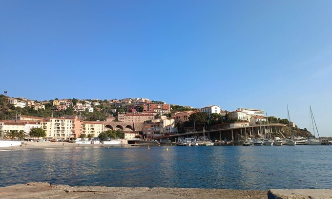 Cerbere Appartement | T2 pour 4 personnes - Centre Cerbère Proche de la plage