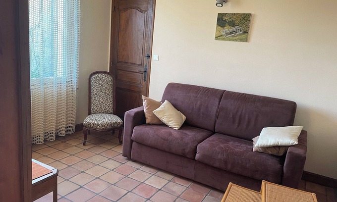 Lantic Appartement | T2 Rez de Jardin, à 5 Km des Plages.