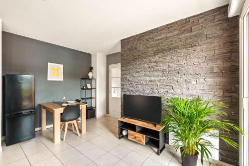 9th Arrondissement Appartement | T2 paisible Vaise, avec parking métro direct Bellecour