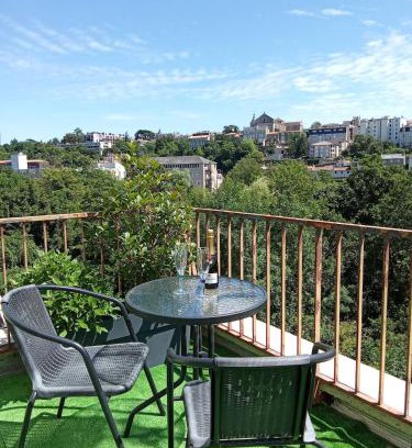 Poitiers Appartement | T2 - Terrasse avec vue imprenable - Secteur gare
