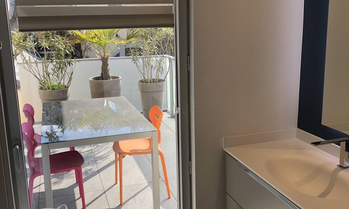 Aix-les-Bains Appartement | T2 vacances et cures AVEC TERRASSE EN CENTRE VILLE