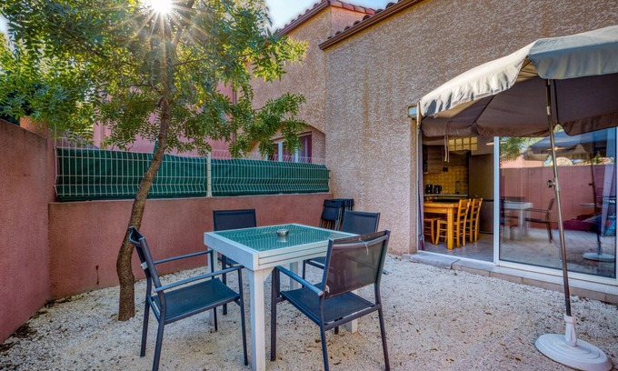 Le Bosc Maison | T3 Apartment with Garden, Hérault near Lake Salagou