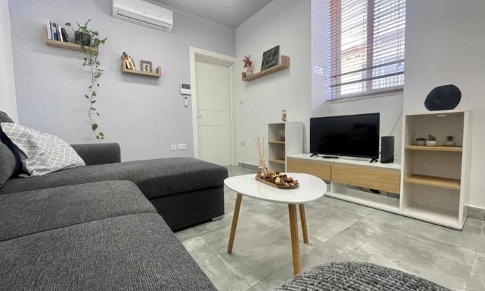 Paola Appartement | Je suis Asikamodatin, magnifique maisonnette 1 chambre