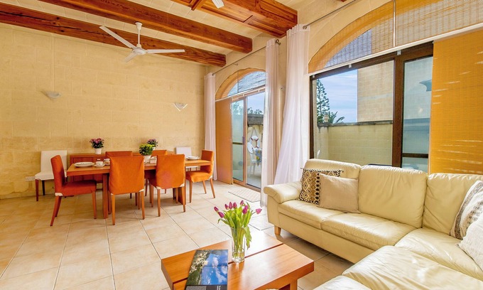 Xaghra Villa | Ta'Sandrija Pool And Well-Being In Gozo, Xagħra Gozo, Malta