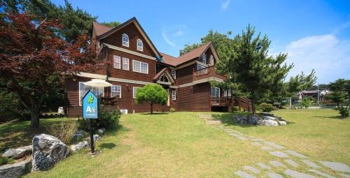 Taean Maison | Taean Anmyeondo Pension Marimo