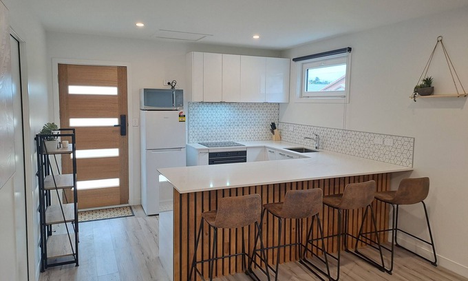 Dunedin Appartement | 2 bedrooms, modern, central, great amenities, flexible bedding options