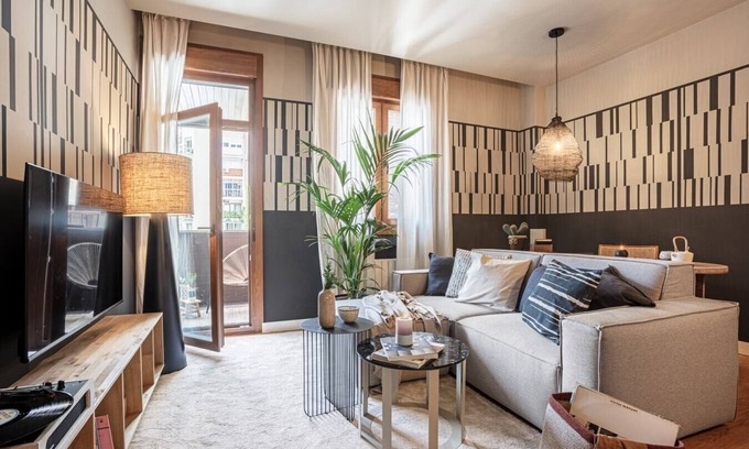 Cuatro Caminos Appartement | Tajahri - 2 bedrooms in Azca