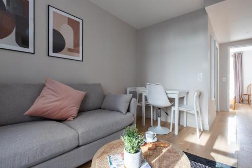 Parc-de-Montsouris Appartement | Take It Easy in This Stylish Architect Flat