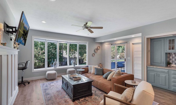 Salem Copropriété | Tall Ship Condo #220 in Keowee Key