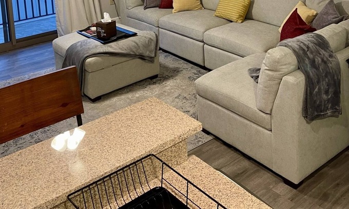 Capitol Hill Copropriété | Tallahassee Center 1 Bed 1.5 Bath - Downtown and Close to Everything!