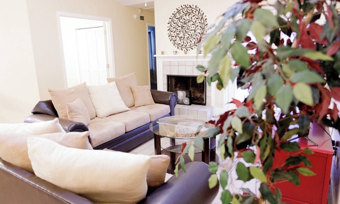 Tallahassee Maison | Tallahassee Gem: Cozy, Cute & Convenient