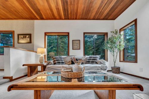 Talmont Maison | Talmont Pines 4BR Retreat with HOA Beach Access