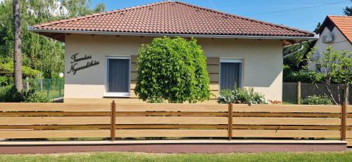 Balatonmariafurdo Appartement | Tamási Nyaralóház