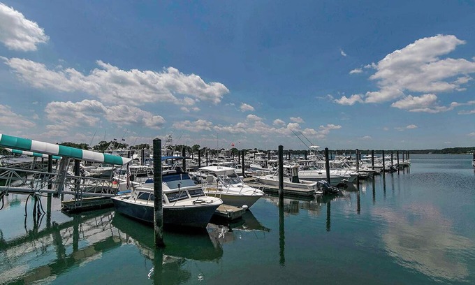 Wall Maison | Tandem Bike Inn