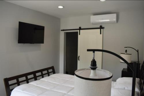 Tannersville Hôtel | Tanersville Village Rooms on Saw Mill Creek