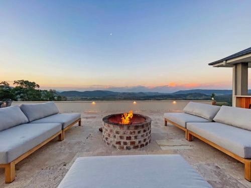 Glendon Brook Maison | Tangory Rise